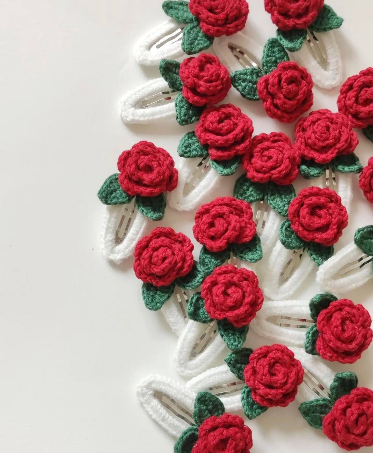 CROCHET CLIPS | Red Rose