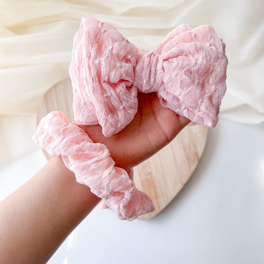 Oversized Topknot | Light Pink Lace