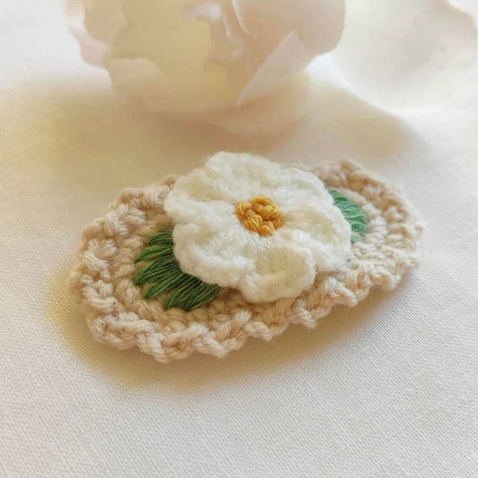 CROCHET CLIPS| Cream Daisy