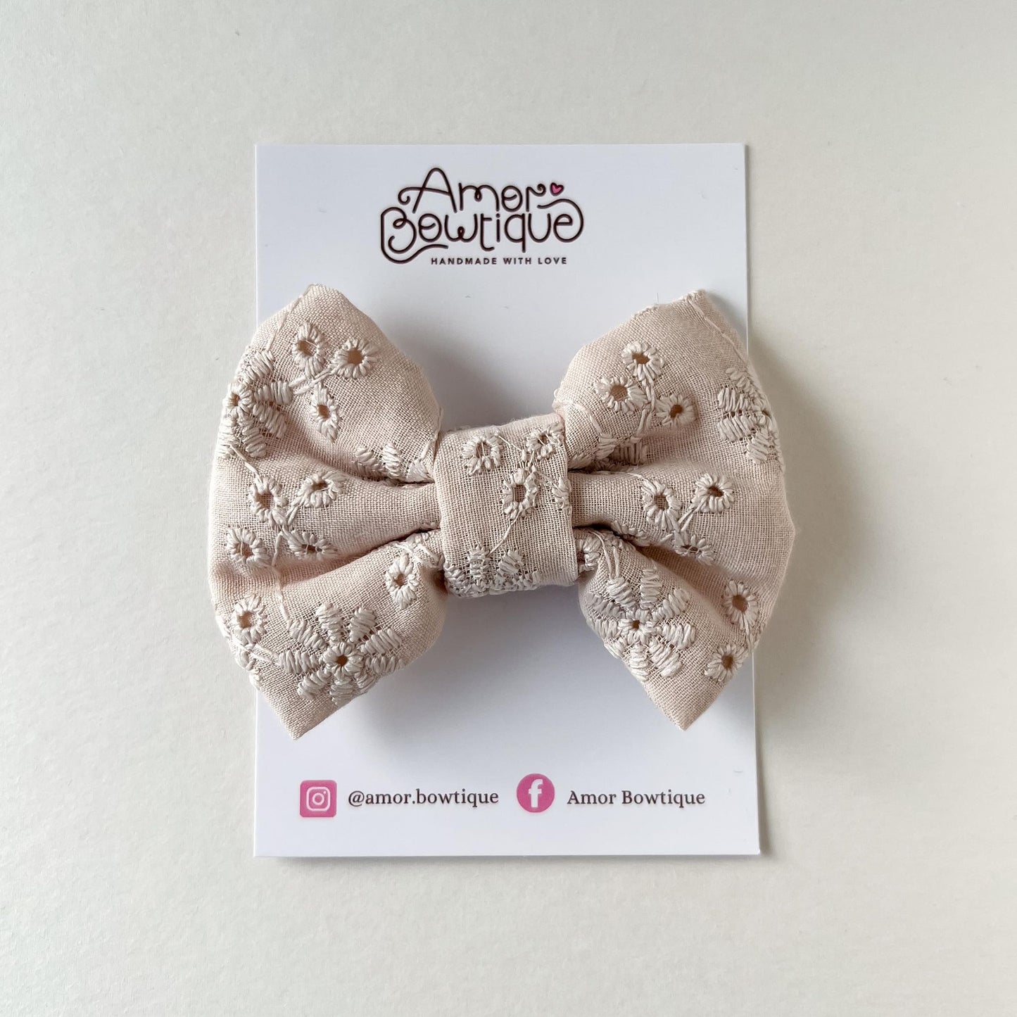Pinch Bow | OATMEAL BRODERIE