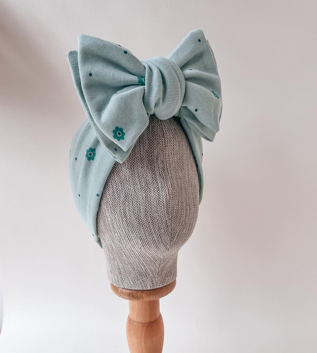 OVERSIZED TOPKNOT |  GREEN DITSY