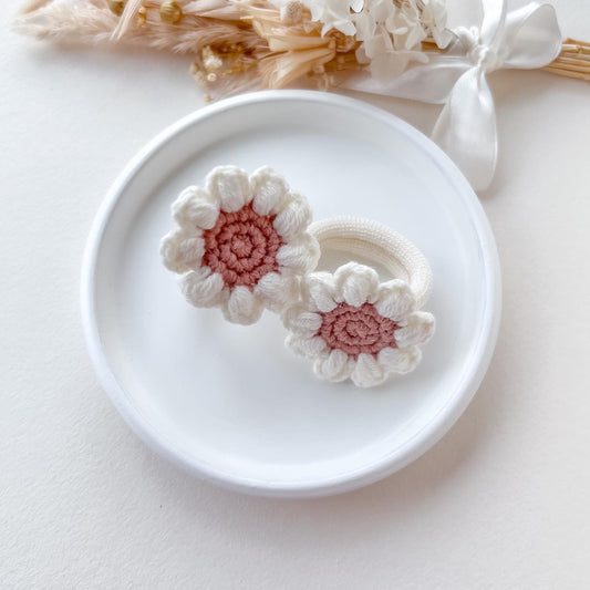 CROCHET FLOWER BOBBLES | Rose dust