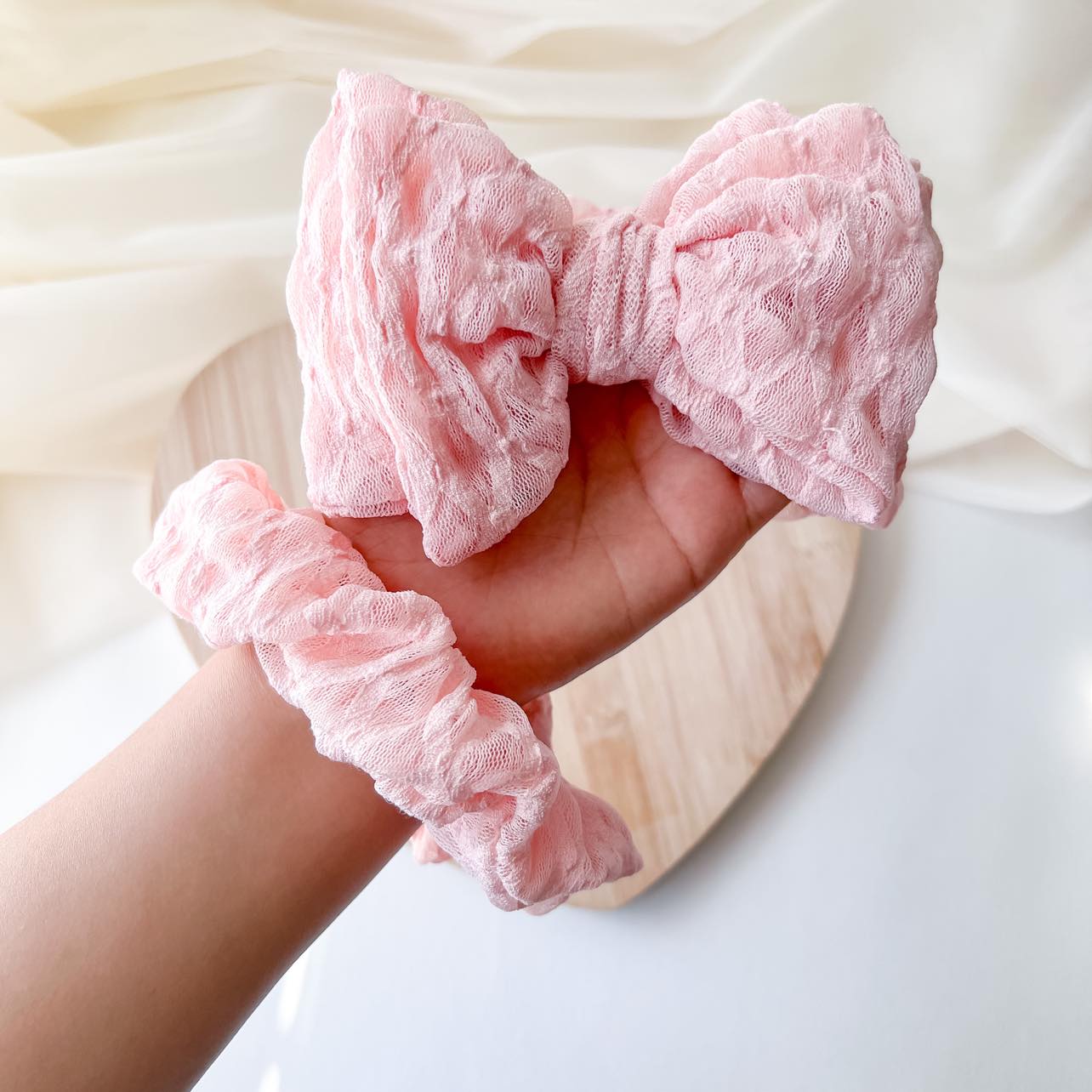 Oversized Topknot | Light Pink Lace