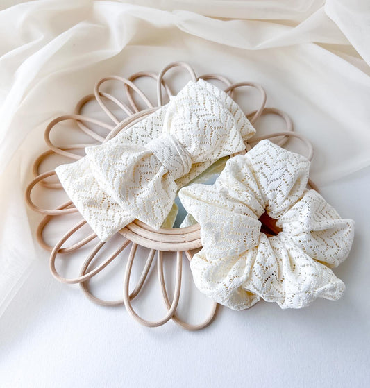 Oversized Topknot | White Lace