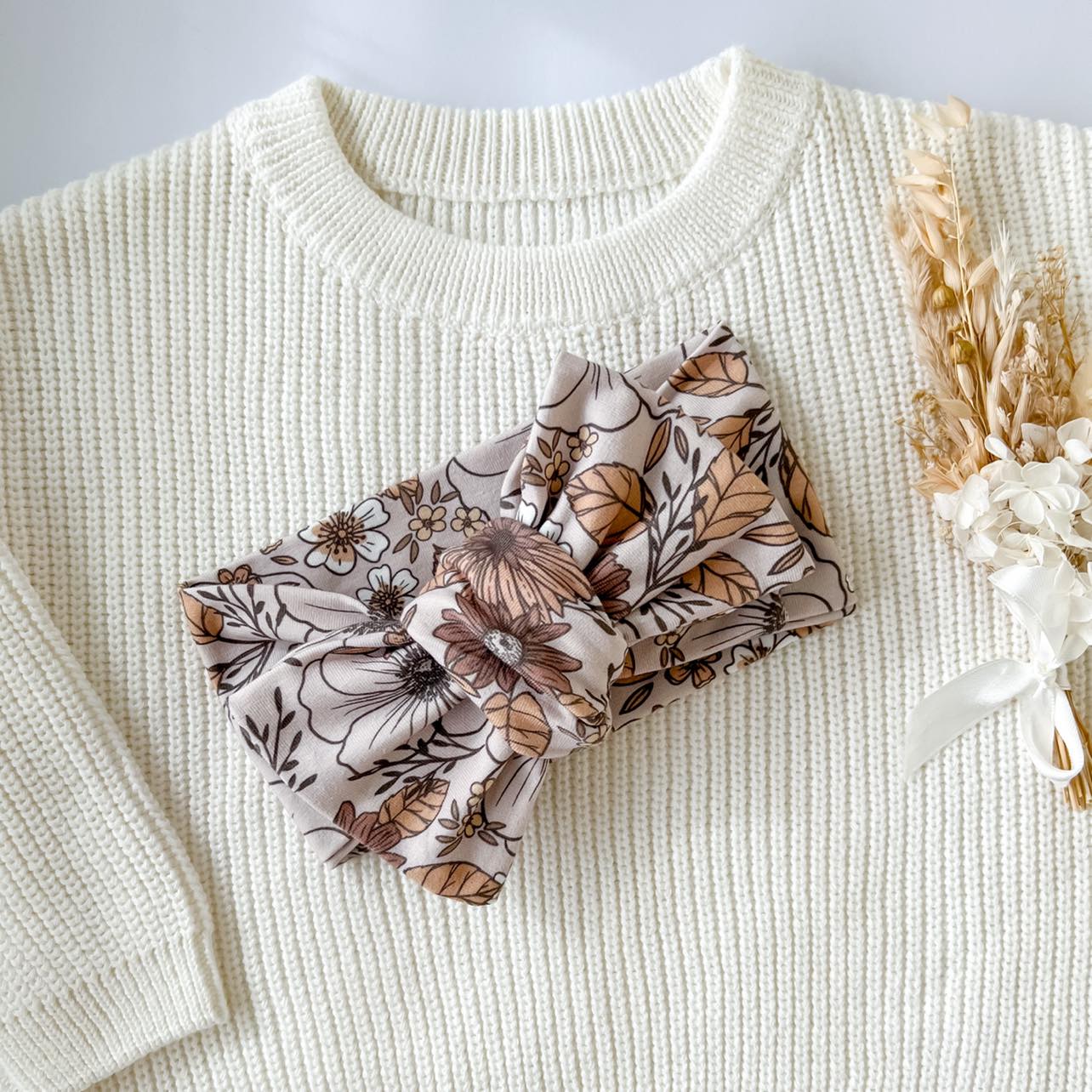 OVERSIZED TOPKNOT | VINTAGE FLOWERS