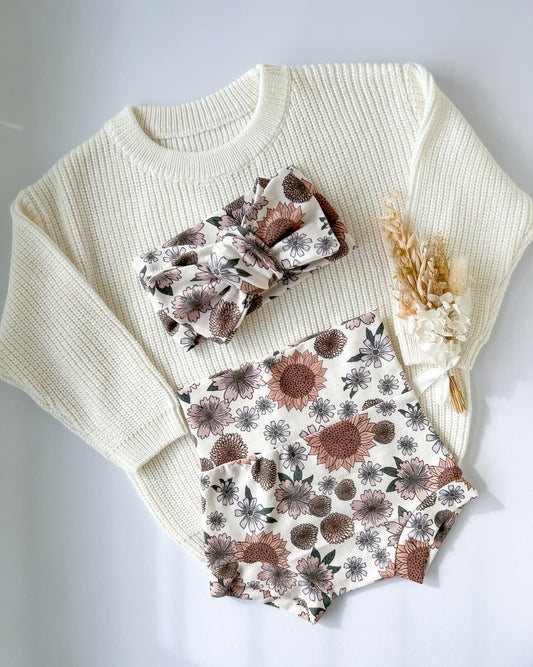 OVERSIZED TOPKNOT | SUNFLOWER AND DAHLIAS
