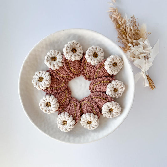 CROCHET CLIP | BLOSSOM BROWN